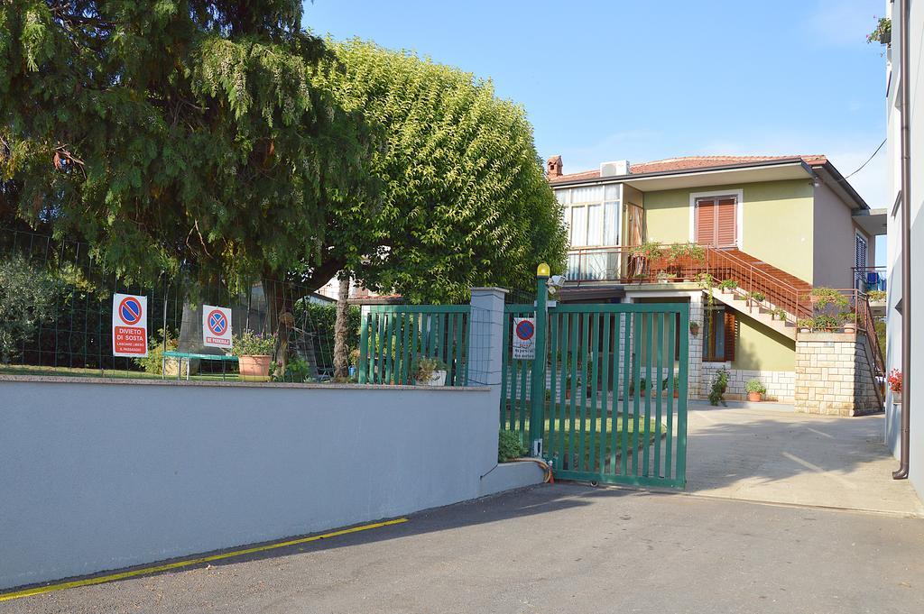 Giardino Apartman Umag Kültér fotó
